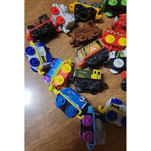 Thomas The Tank Train and Friends Lot Mini Trains Super Heroes etc.. - Picture 7 of 12